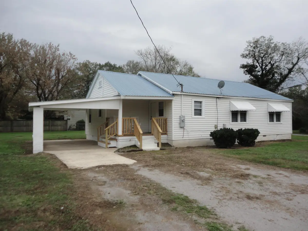 302 Alabama Ave, Hanceville, AL 35077 - Image #1
