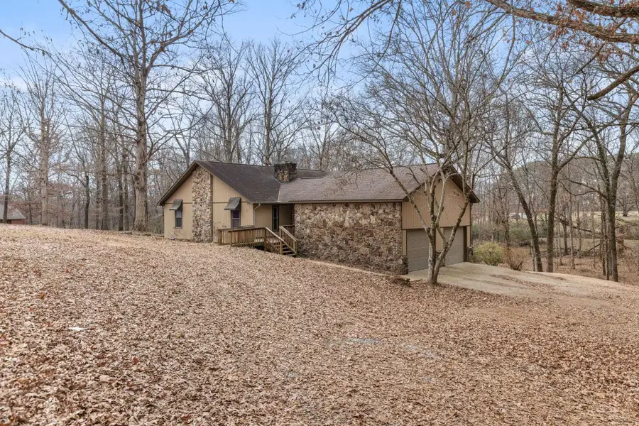 311 Old Brompton Ln, Killen, AL 35645 - Image #2