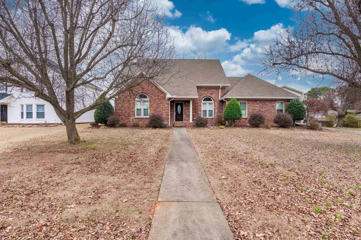 364 Oakview Cir, Killen, AL 35645 - Image #1