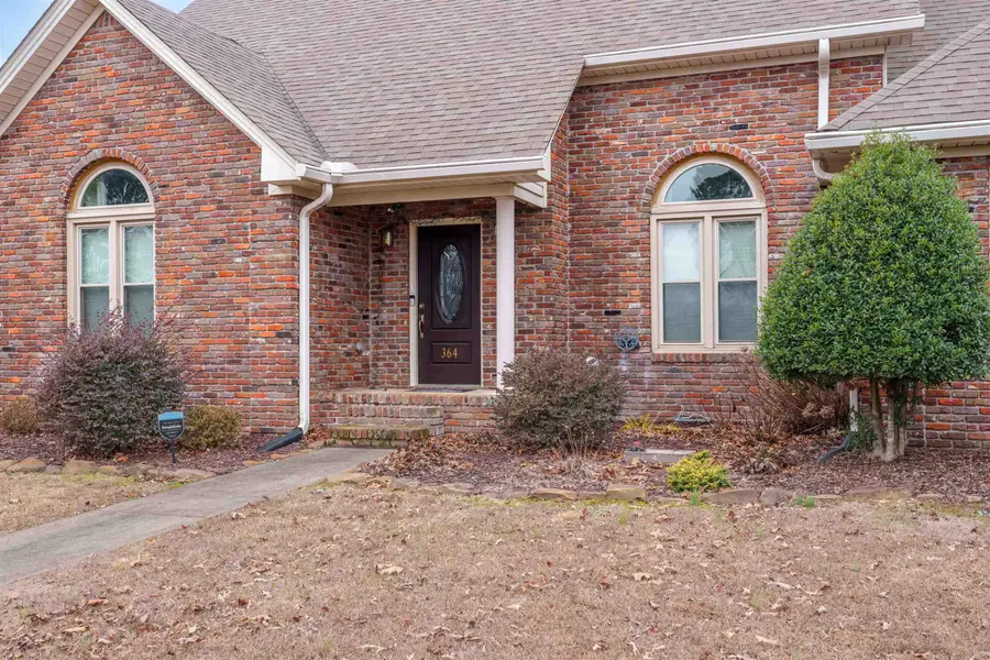 364 Oakview Cir, Killen, AL 35645 - Image #2