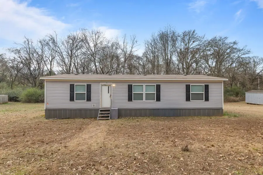 203 Bainbridge Loop, Muscle Shoals, AL 35661 - Image #2