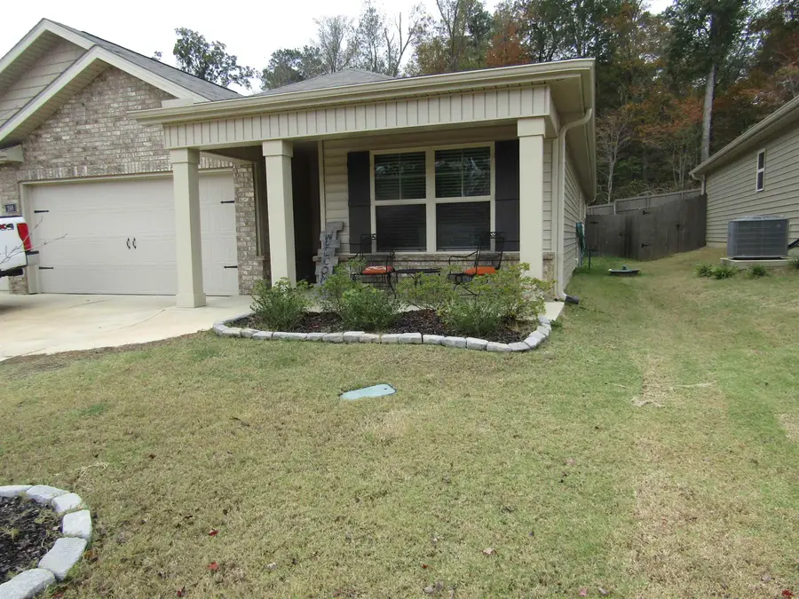 246 Ashland Dr, Hanceville, AL 35077 - Image #2