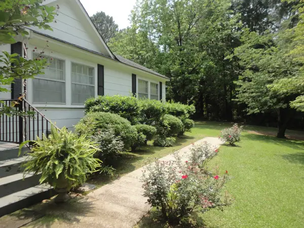 301 Williams Ave, Hanceville, AL 35077