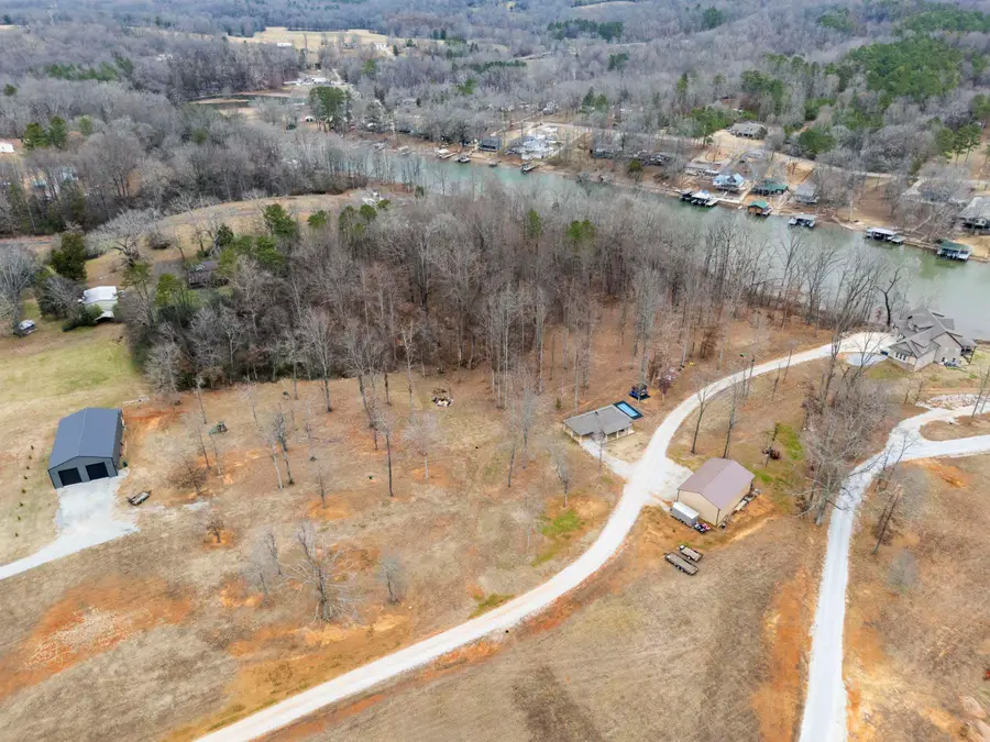 623 Davis Rd, Rogersville, AL 35652 - Image #2