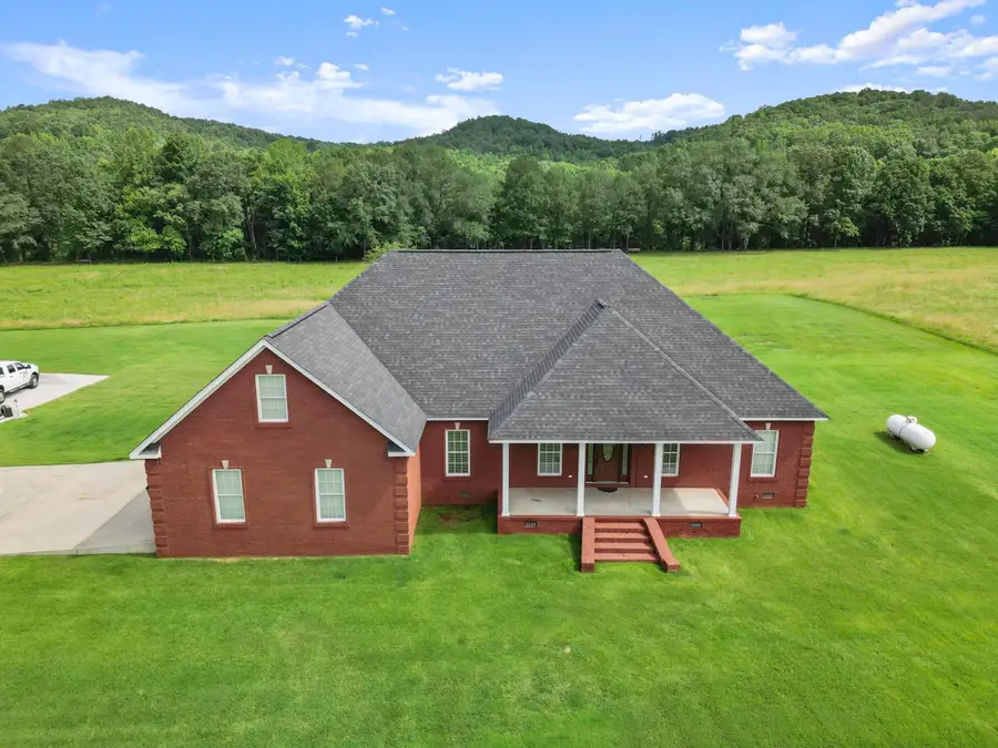 3305 Margerum Rd, Cherokee, AL 35616 - #3