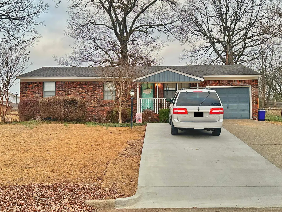 1824 Broadway Blvd, Florence, AL 35630 - Image #1