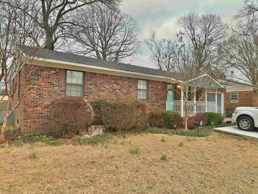 1824 Broadway Blvd, Florence, AL 35630 - Image #2