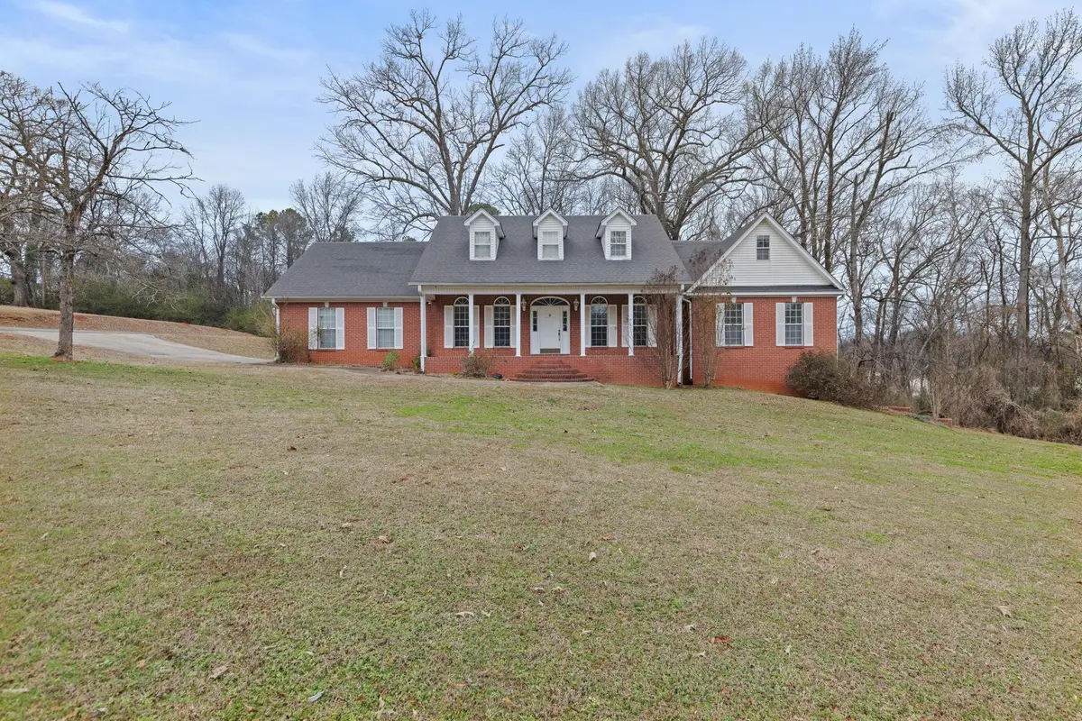210 Lower Wood Cv, Russellville, AL 35653 - Image #1