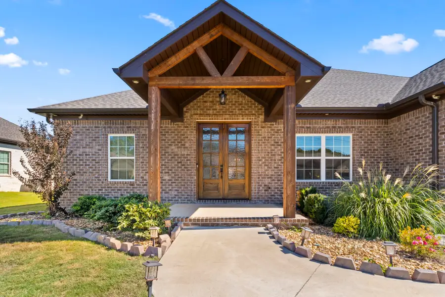 1207 W Glendora Ave, Tuscumbia, AL 35674 - Image #2