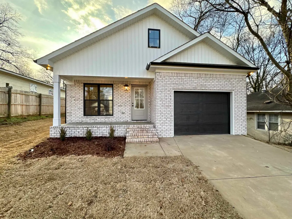 617 Cherry St, Florence, AL 35630 - Image #1