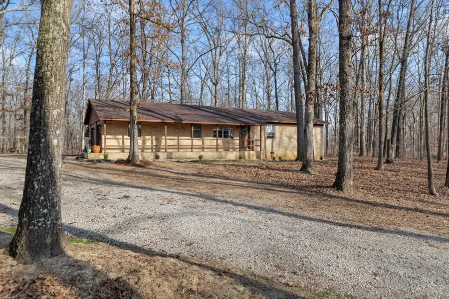 177 Meadow Grove Ln, Florence, AL 35633 - Image #2