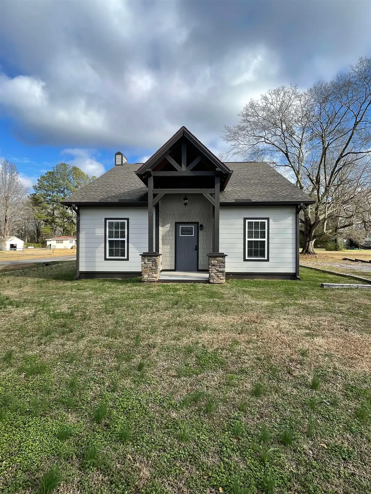 110 Ohio Ave, Hanceville, AL 35077 - Image #1