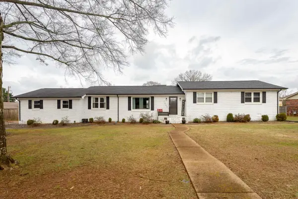 2003 Virginia Ave, Muscle Shoals, AL 35661