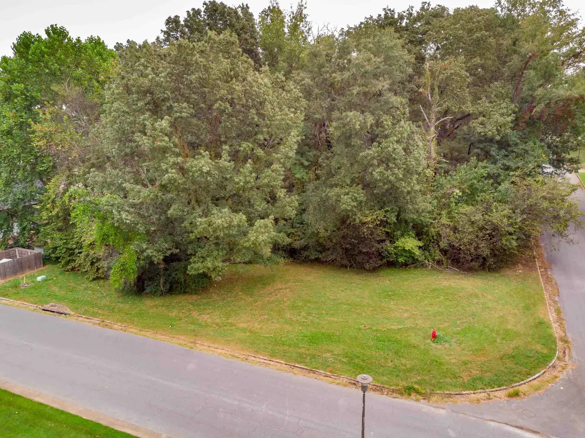 00 Graham Ave, Tuscumbia, AL 35674 - Image #1