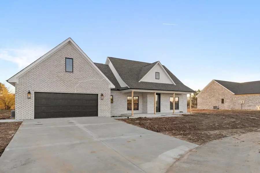 300 Spry Way, Killen, AL 35645 - Image #2
