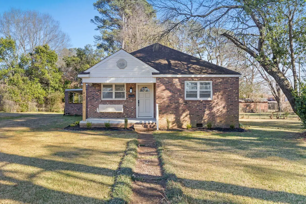 420 E Commons St, Tuscumbia, AL 35674 - Image #1