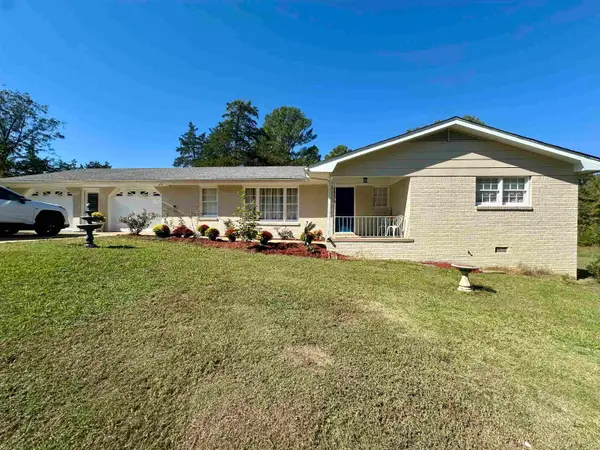 3645 Red Rock Rd, Cherokee, AL 35616