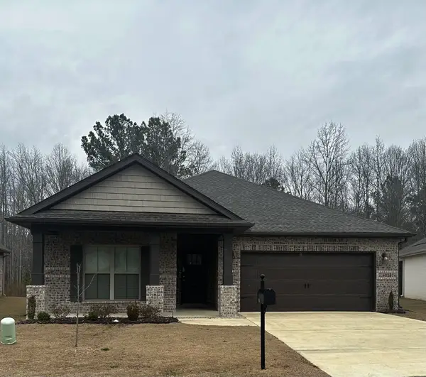 1816 SE Anise Cir, Cullman, AL 35055