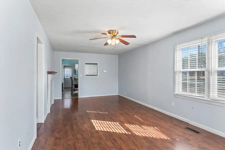 5581 Co Rd 200, Florence, AL 35633 - Image #2