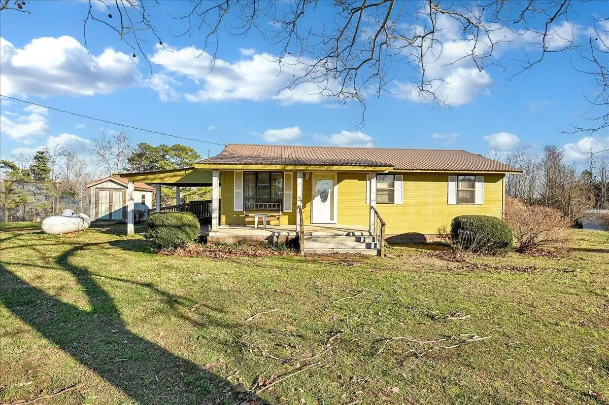 3076 Co Rd 1082, Vinemont, AL 35179 - Image #1