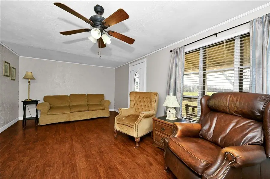 3076 Co Rd 1082, Vinemont, AL 35179 - Image #3