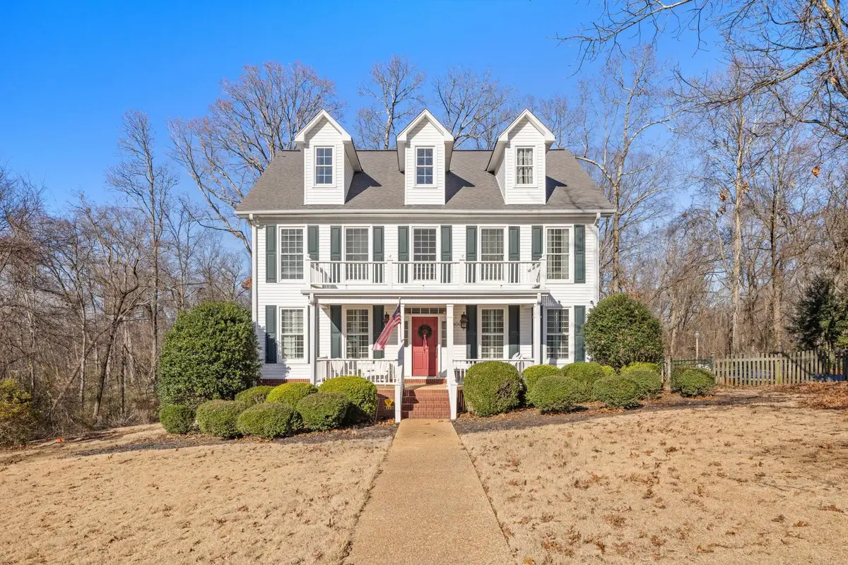 400 Lakeside Cr, Muscle Shoals, AL 35661 - Image #1