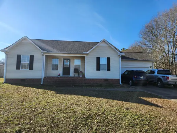 40 Walley Dr, Arab, AL 35016