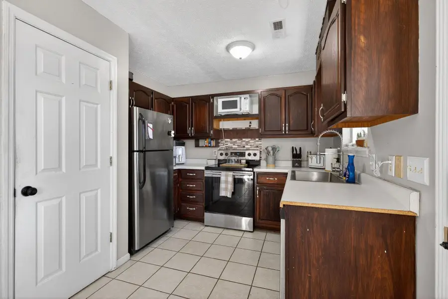 1422 Wilhite Rd, Falkville, AL 35622 - Image #3