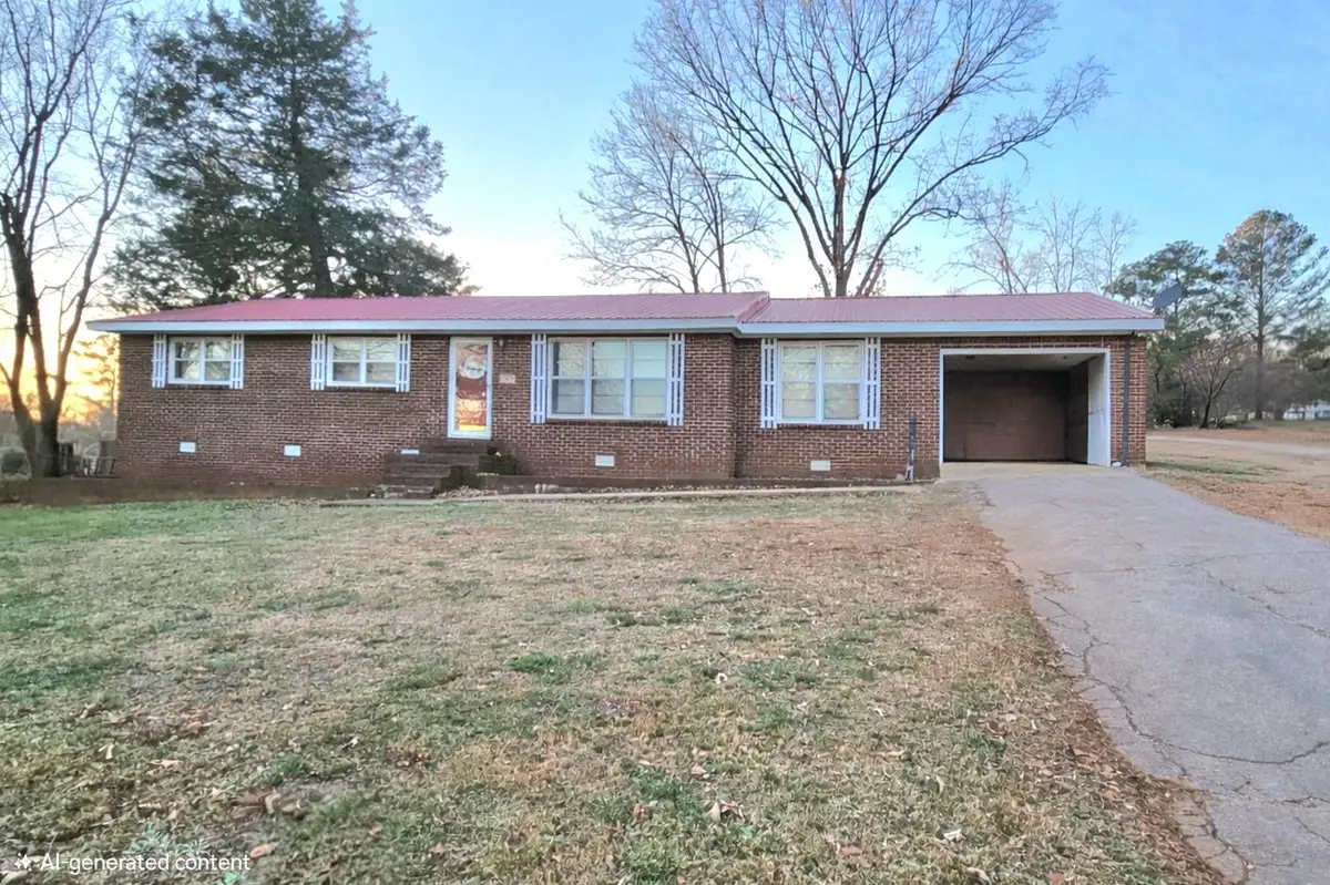 121 Ethan Ave, Russellville, AL 35653 - Image #1