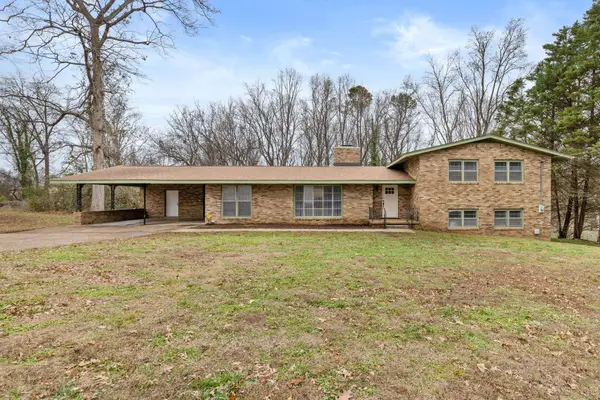 105 Fountain St, Sheffield, AL 35660