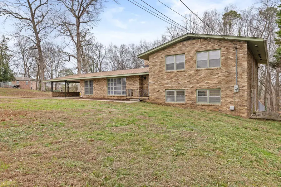 105 Fountain St, Sheffield, AL 35660 - Image #3