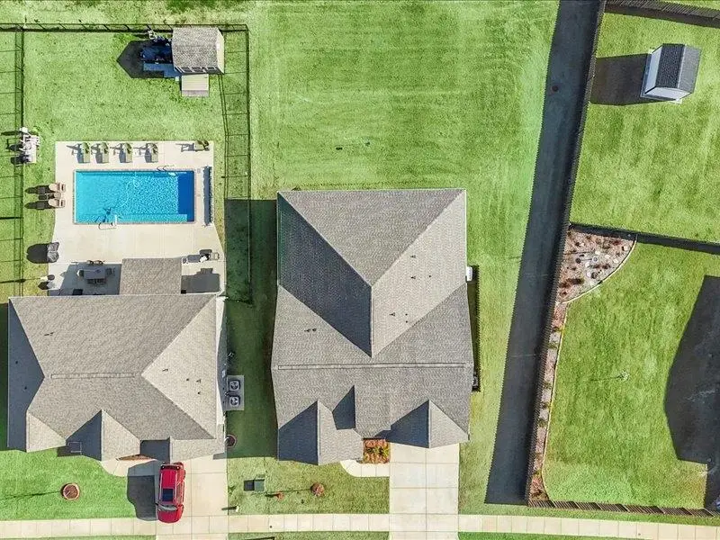 2105 Brandon Dr, Cullman, AL 35058 - Image #2