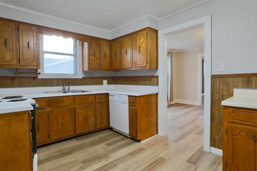 718 N Jefferson St, Tuscumbia, AL 35674 - Image #3