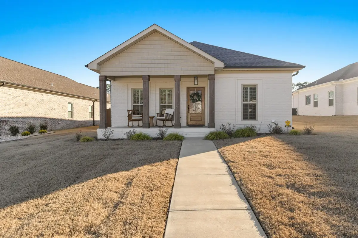 134 Sugar Maple Dr, Florence, AL 35633 - #1