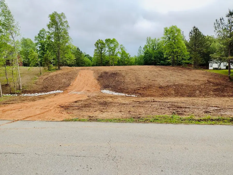 106 Ridgecrest Ln, Killen, AL 35645 - Image #2