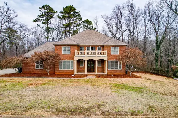 1918 Erskine Dr, Florence, AL 35630