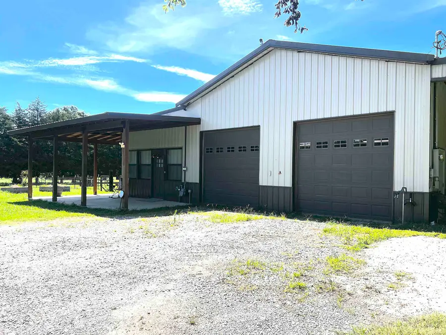 12790 Market St, Moulton, AL 35650 - #3