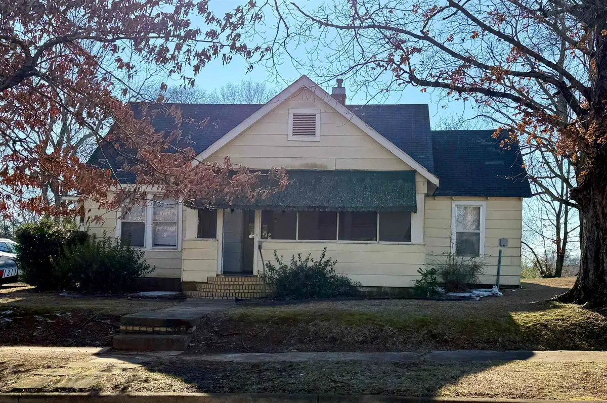 1311 E 30th St, Sheffield, AL 35660 - Image #1