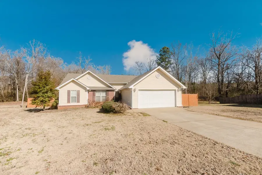 153 Blaze Dr, Florence, AL 35630 - Image #2