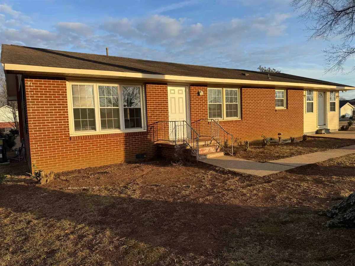 1074 Pine St, Killen, AL 35645 - Image #1