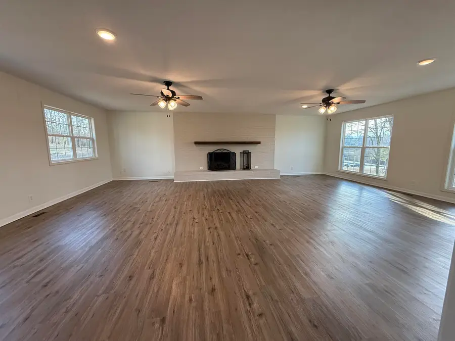 352 Co Rd 111, Killen, AL 35645 - Image #3