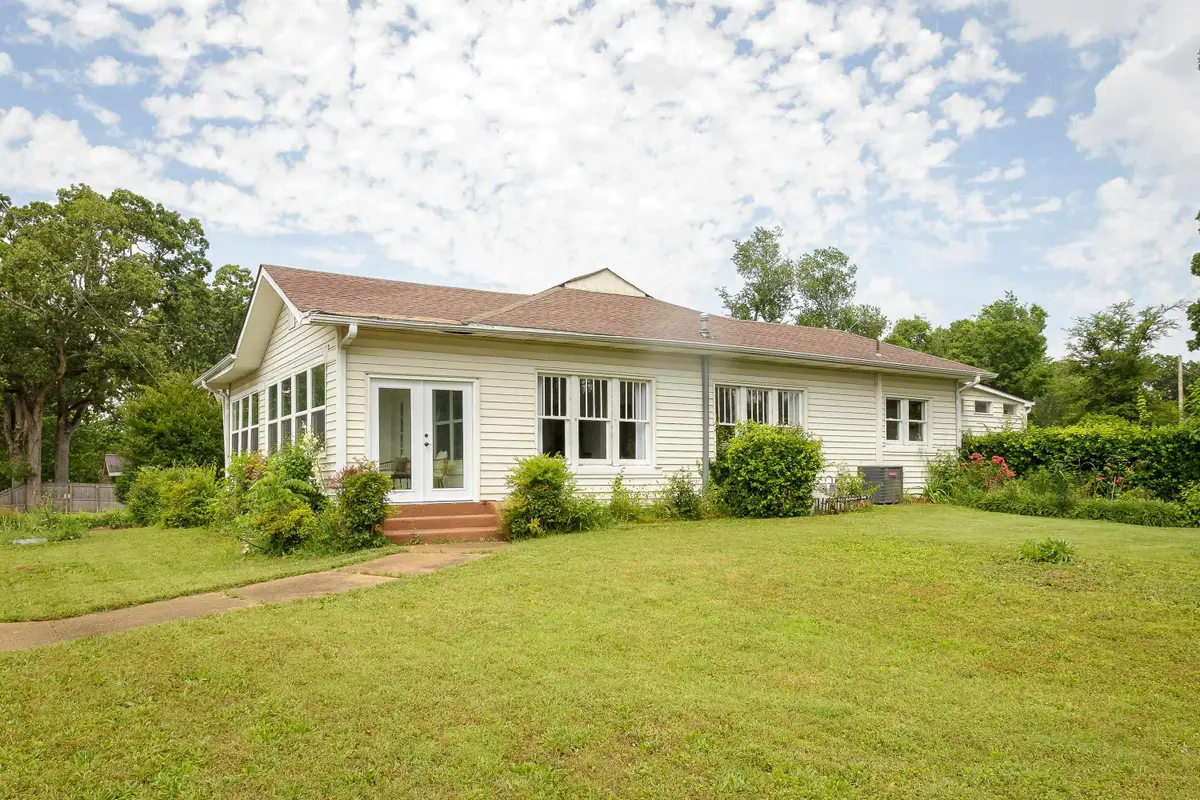 1602 Chisholm Rd, Florence, AL 35630 - Image #1