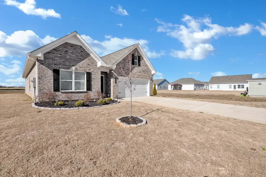 18557 Oxbow Ln, Athens, AL 35613 - Image #3