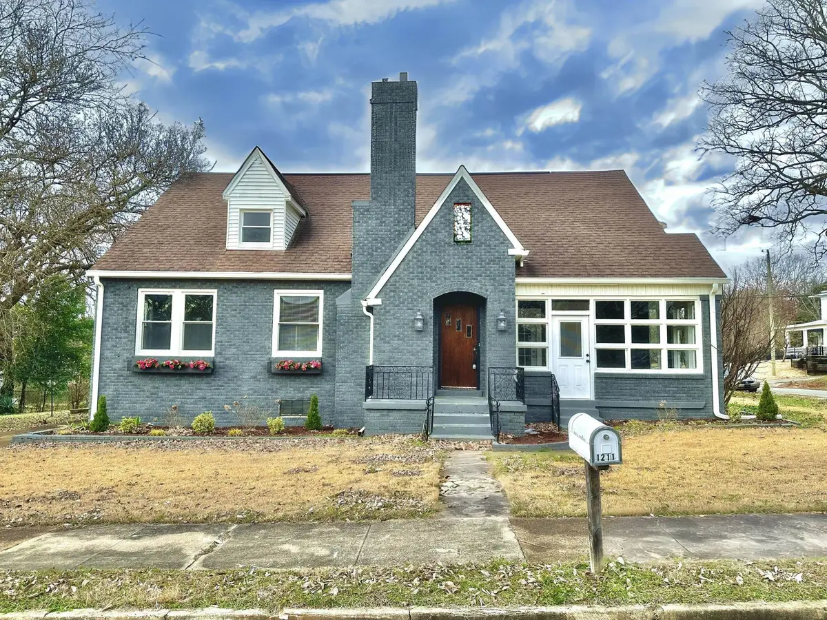 1211 N Nashville Ave, Sheffield, AL 35660 - Image #1