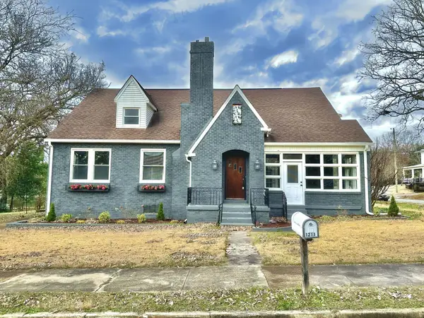 1211 N Nashville Ave, Sheffield, AL 35660