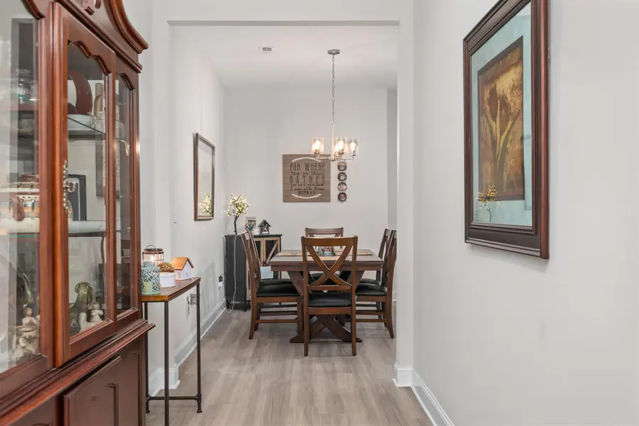 433 SE Ronnie Dr, Hartselle, AL 35640 - #3