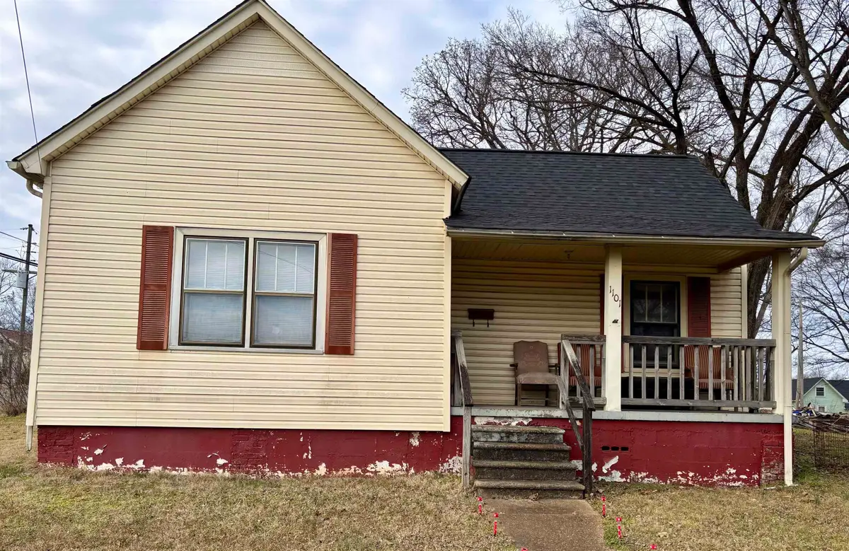 1101 E Limestone St, Florence, AL 35630 - #1