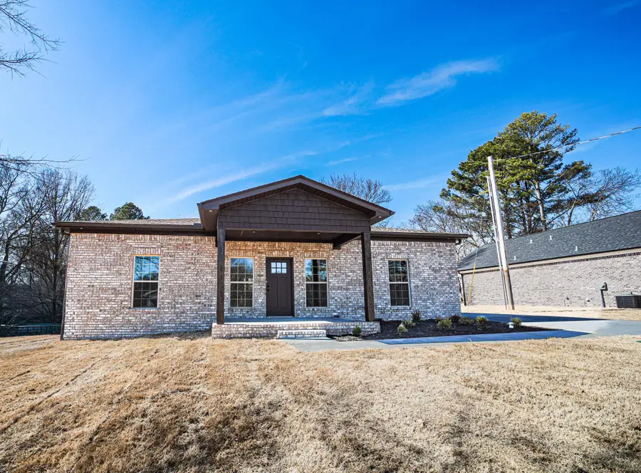 227 Markate Ave, Muscle Shoals, AL 35661 - Image #3