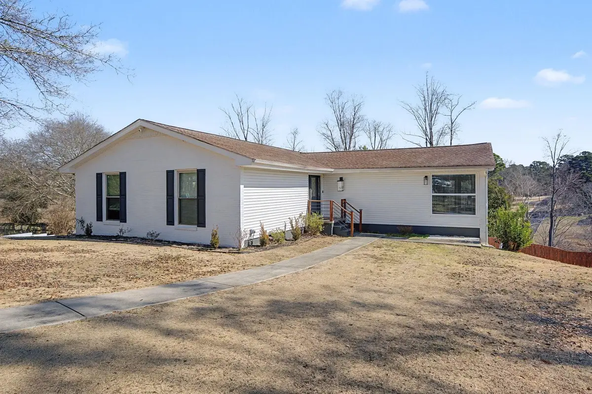 1542 Barton Cir, Cullman, AL 35055 - #1