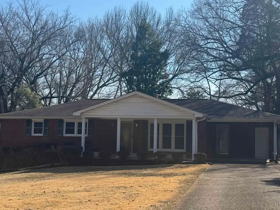 407 Seymore Ave, Florence, AL 35630 - #3